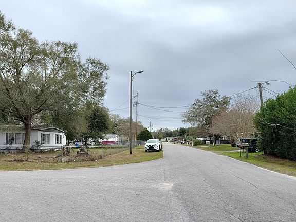 3rd image of 14470 SE 91st Ter
