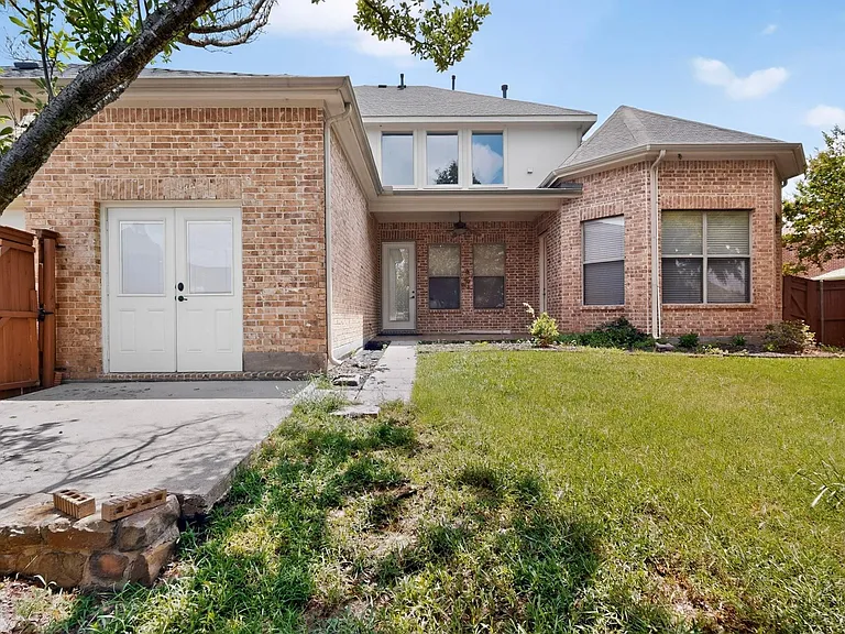 475 Fenwick Dr — Photo 37
