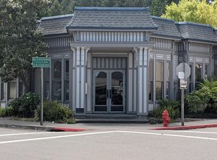 330 Ocean Ave, Ferndale, CA 95536