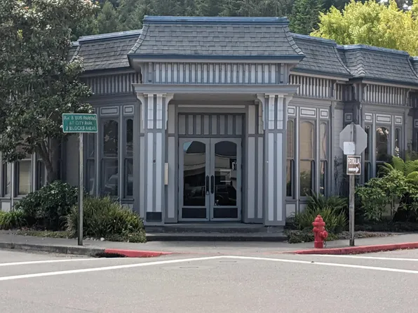 330 Ocean Ave, Ferndale, CA 95536