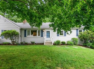 21 Bush Hill Dr, Niantic, CT 06357