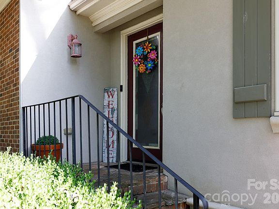 5th image of 1740 Ashcroft Ln