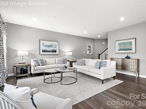 5th image of 11190 Emerson Landing Dr
