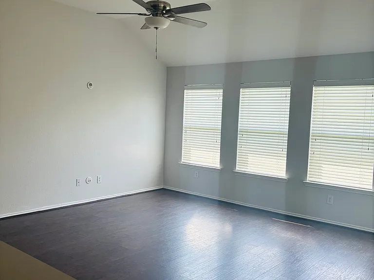 540 Anchor Way — Photo 5