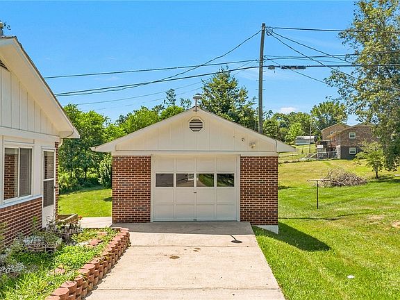 4th image of 7289 Carrollton Pike