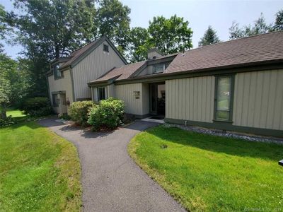 178 Heritage Vlg #B, Southbury, CT, 06488