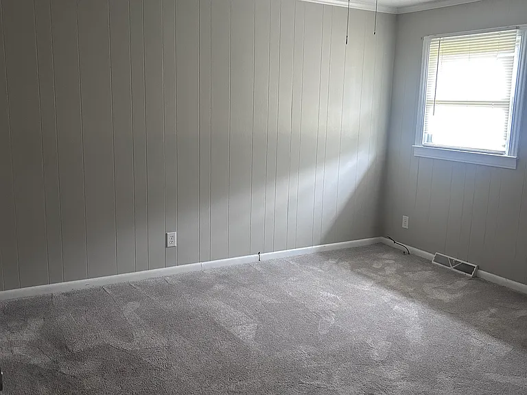 3074 Roberta Rd — Photo 7