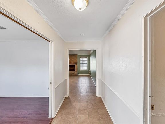 5th image of 1910 Mission Creek Cir