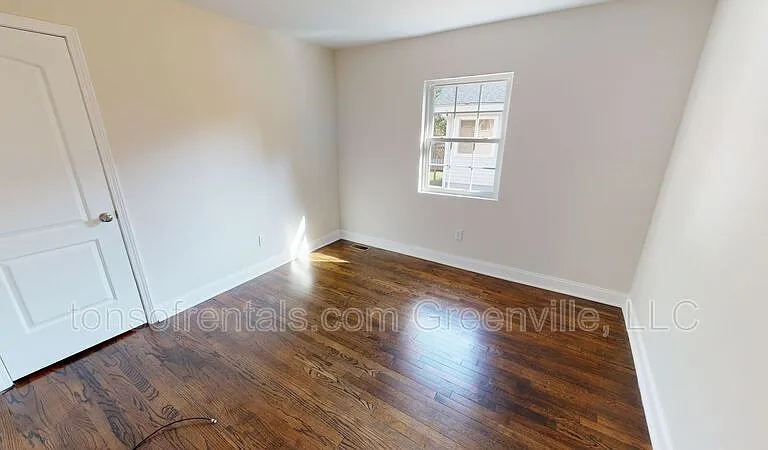217 Brockman Ave — Photo 9