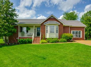3020 Eagle Dr, Westmoreland, TN 37186
