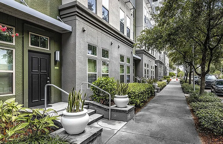 The Ivy Residences at Health Village Apartment Homes — Photo 22