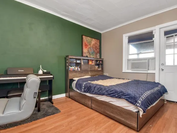 358 Broadway image 9 of 14