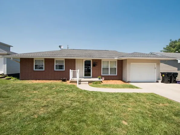 1127 Meadow Ln, Portsmouth, OH 45662