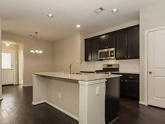 4th image of 16317 Hillside Garden Ln