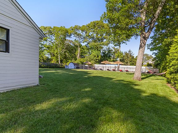 4th image of 21 Duvall Dr