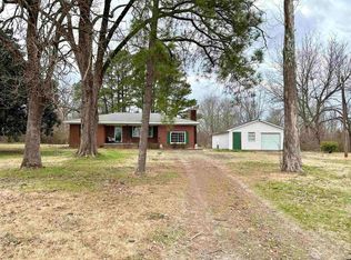 126 Rinda Rd, Greenfield, TN 38230
