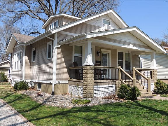 3rd image of 515 Franklin Ave