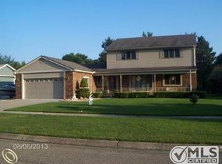 331 5th St, Marysville, MI