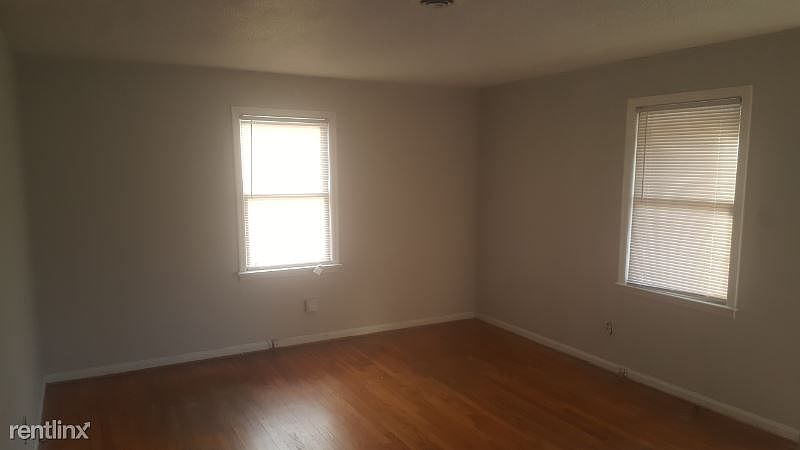 2nd image of 1000 Cane Lake Dr