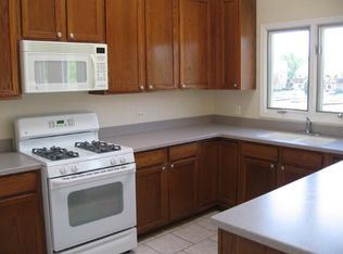 39790 N Long Dr, Antioch, IL 60002