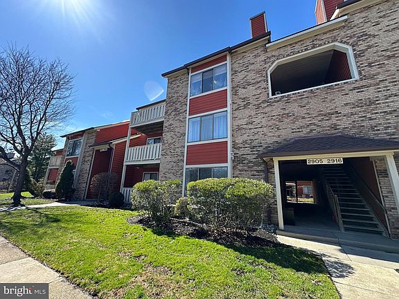 3rd image of 2905 Auburn Ct