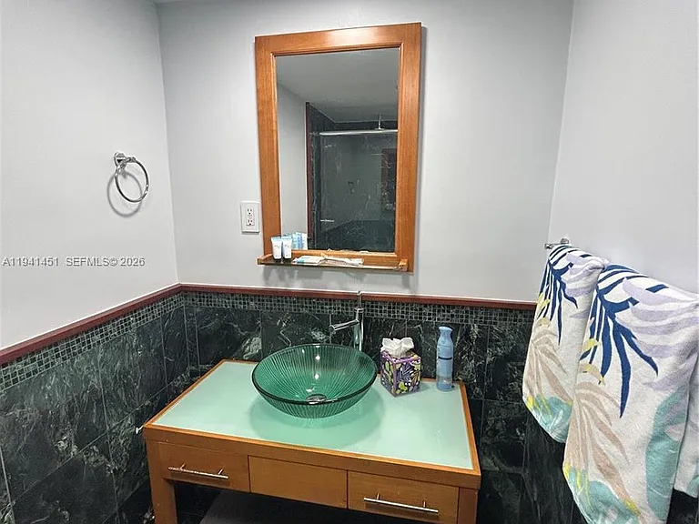 4001 S Ocean Dr #11 — Photo 14