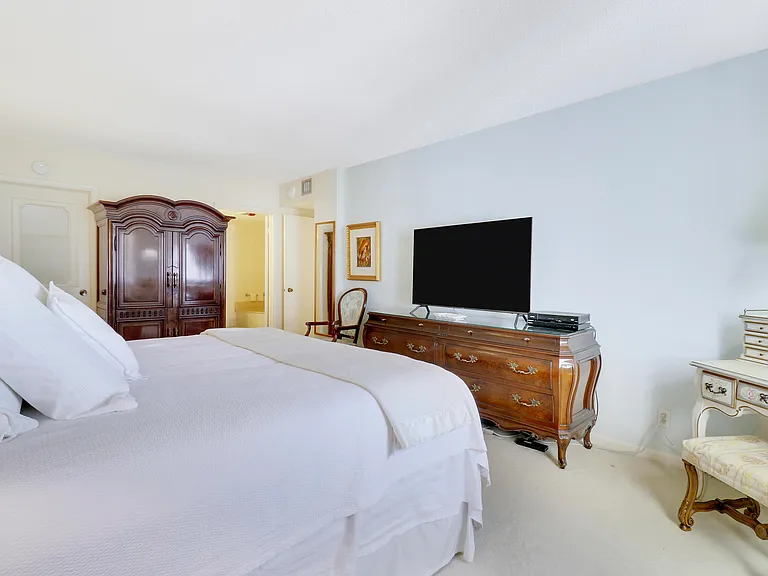 1701 S Flagler Dr #903 — Photo 12