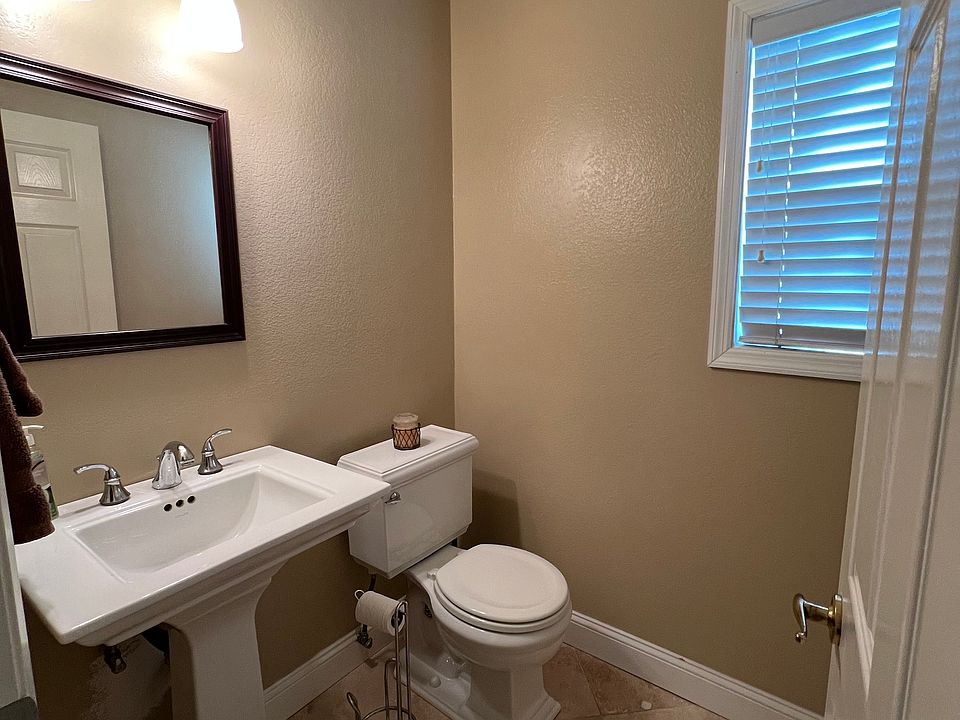 Guest half bathroom