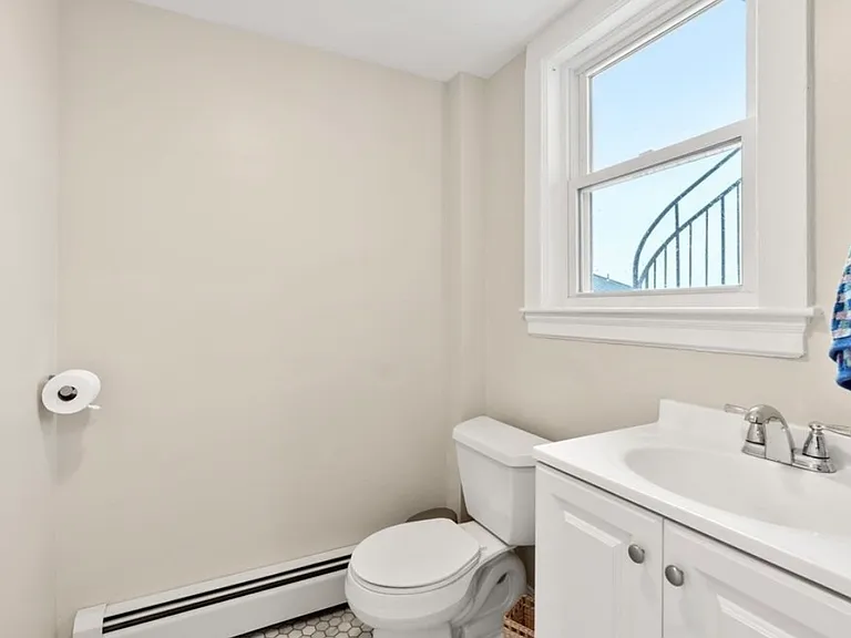 137 Water St #3 — Photo 9