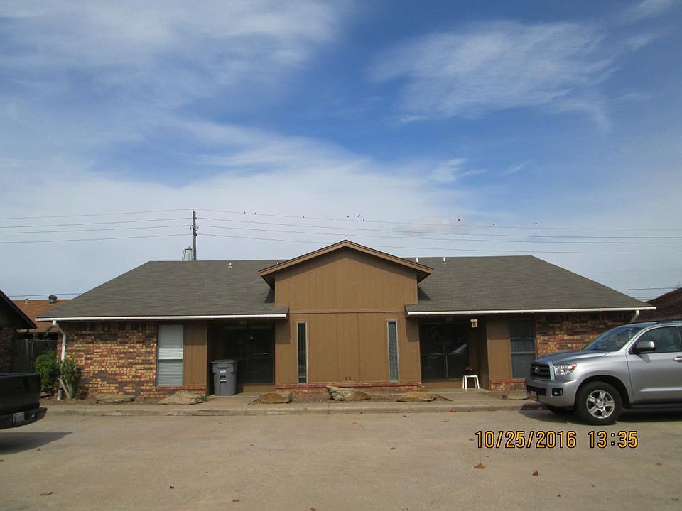 912 NE Tortoise Dr., #2
