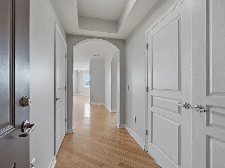 3000 Vanderbilt Pl #445 — Photo 9