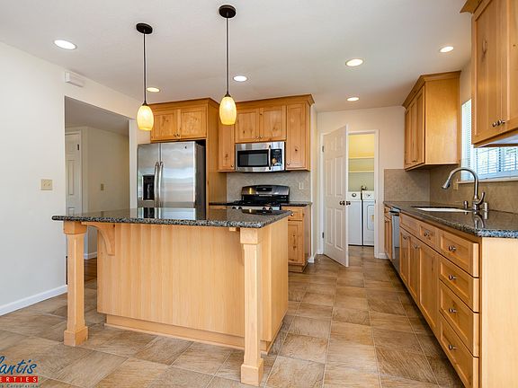 5th image of 1511 Teresita Dr