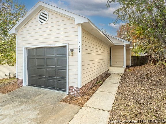 3rd image of 3218 Melba Dr