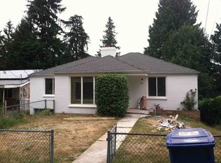 824 NE 102nd St, Seattle, WA 98125