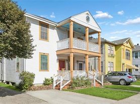5211 Conti St, New Orleans, LA
