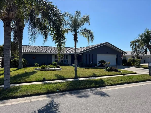 2930 Tuckerstown Dr, Sarasota, FL 34231