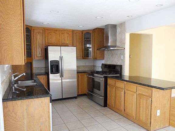 3rd image of 2878 Bruce Ct
