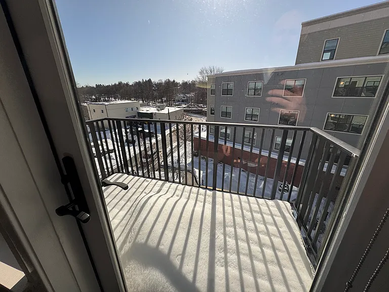 Hillside Residence — Photo 29