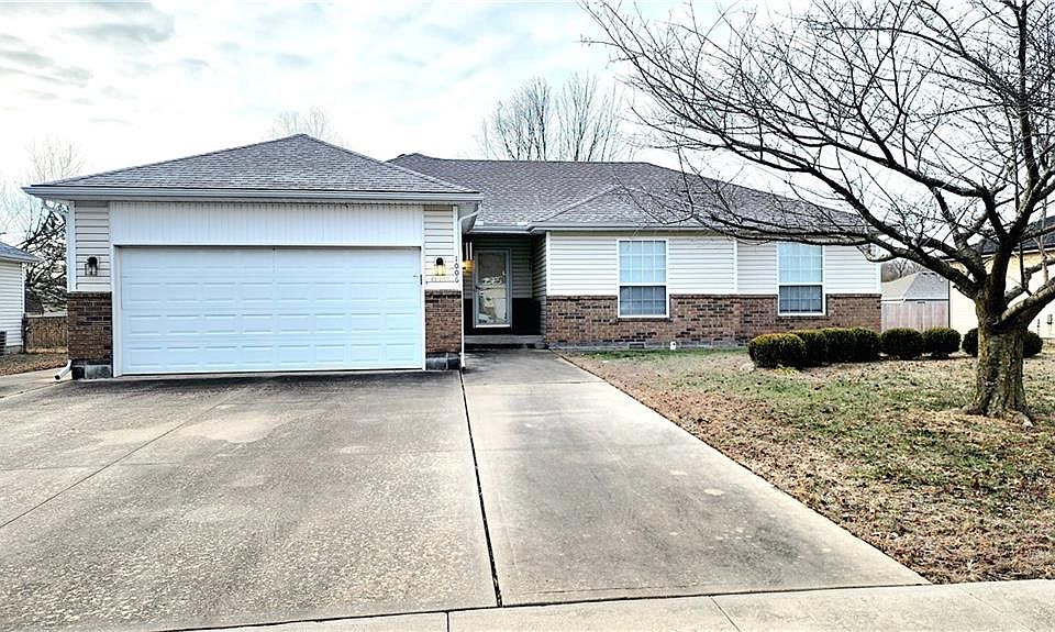 1st image of 1006 Abby Ln