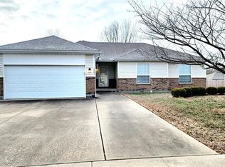 1006 Abby Ln, Pittsburg, KS 66762