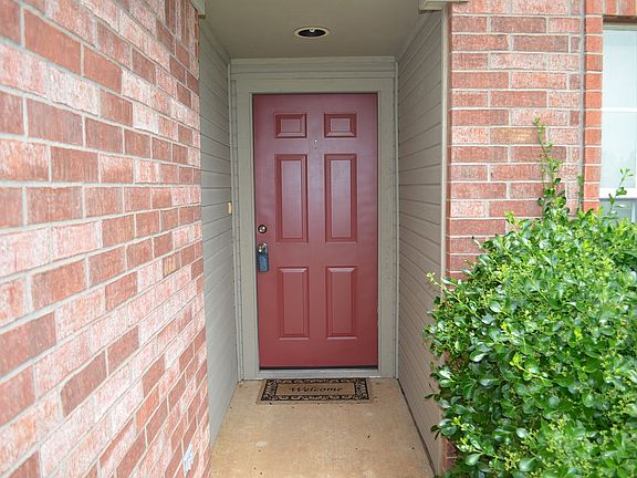 5th image of 913 Kenwood Dr