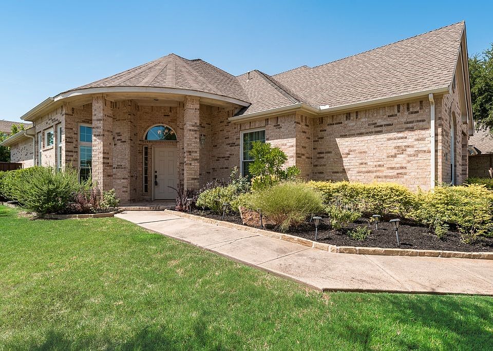 1st image of 7301 Summer Glen Dr