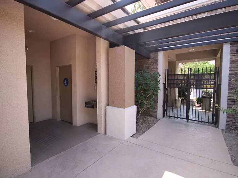 704 Peachy Canyon Cir #202 — Photo 5