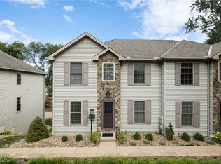20724 Detroit Rd, Rocky River, OH 44116