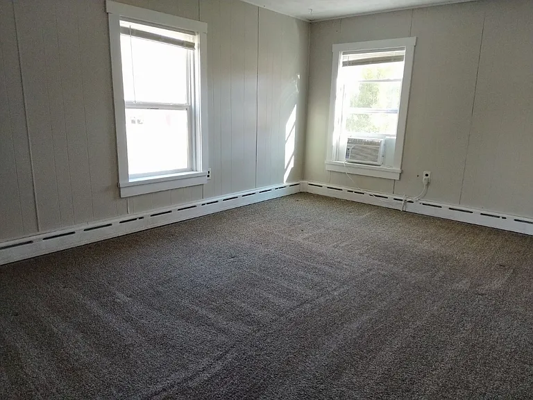 110 N Union Dr #4 — Photo 3