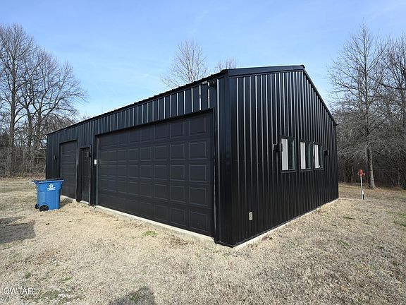 2nd image of 400 Chickasaw Bluff Dr