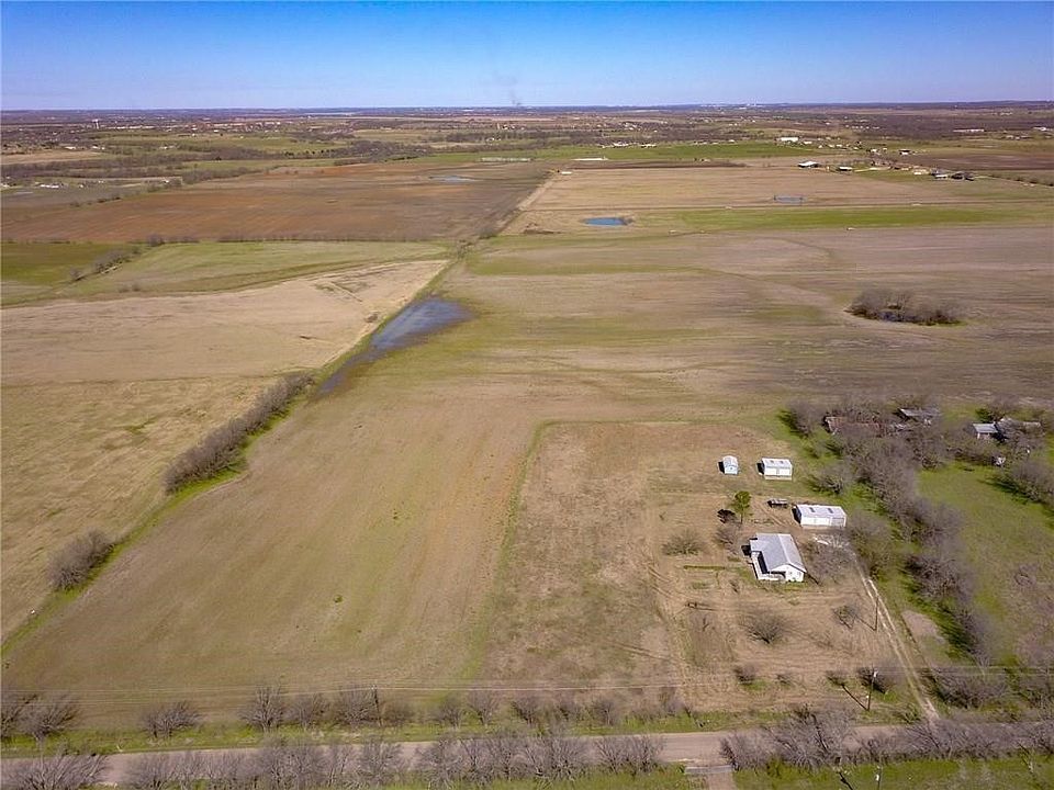 1st image of 1017 County Road 1102