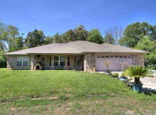 521 Cedar Top Dr, Sevierville, TN 37876