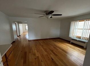 3412 Grove Ave, Berwyn, IL 60402