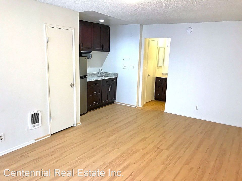 1st image of 2041 Beloit Ave APT 2